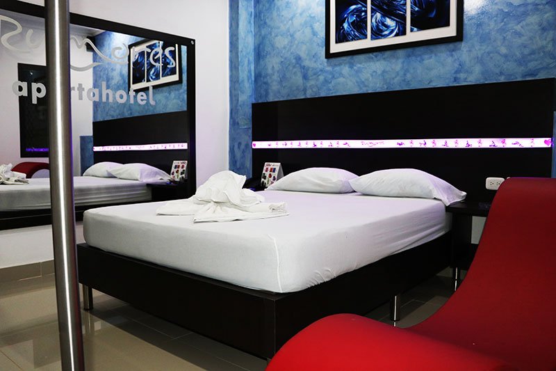 habitacion junior rumores,,,11